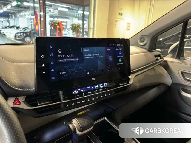Toyota Grevia id 4259344 из Китая 9