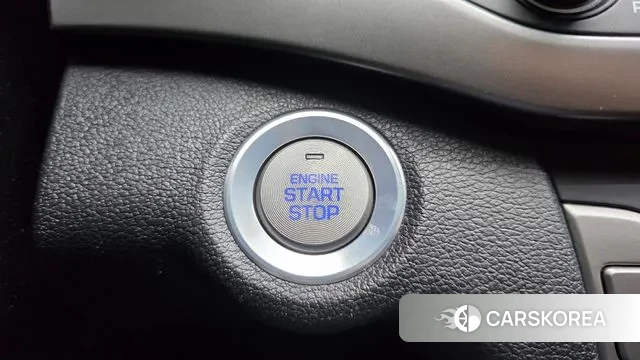 Hyundai Avante AD id 3718668 из Кореи 9