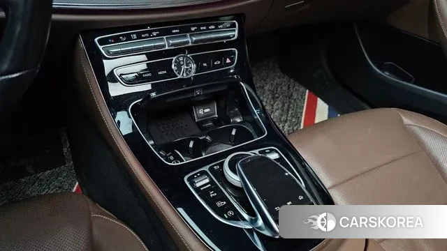 Mercedes-Benz E-Class W213 id 3499899 из Кореи 9