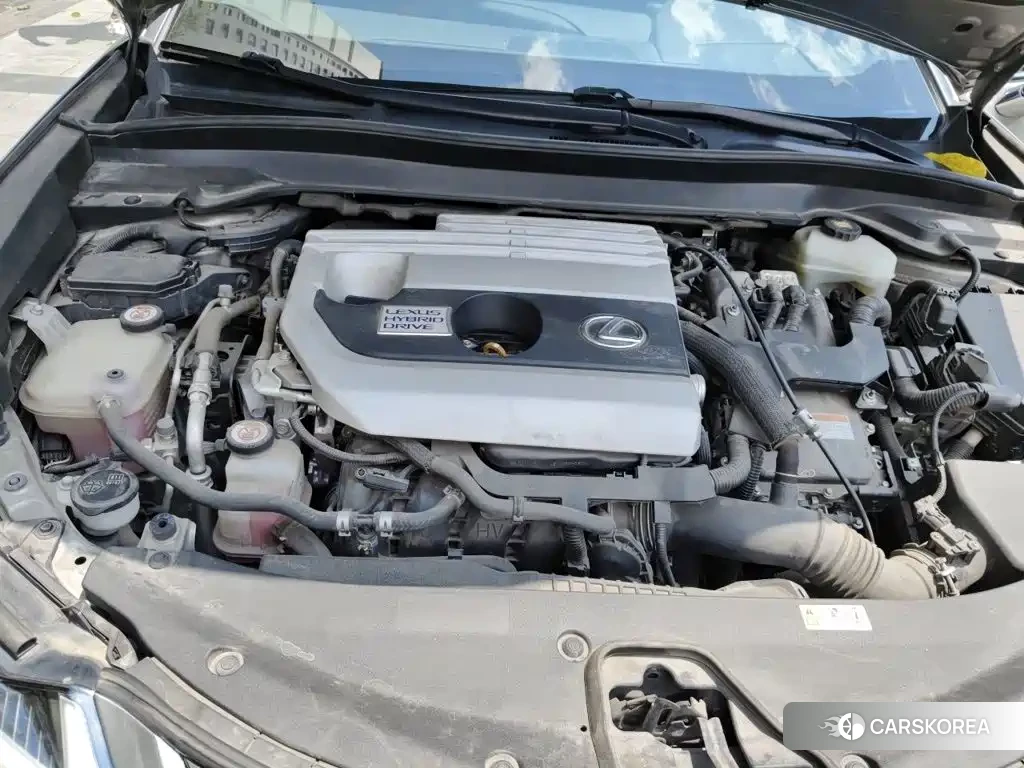 Lexus UX id 4599797 из Китая 9