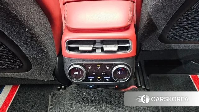 Genesis GV70 id 3540511 из Кореи 9