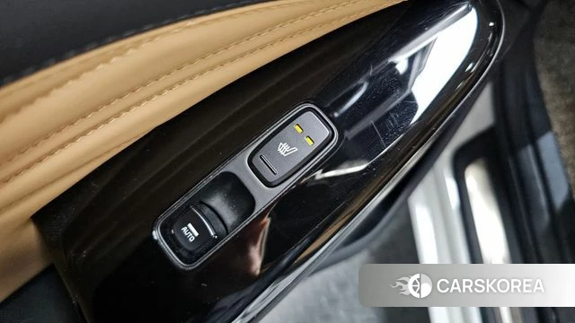 Kia K7 Premier id 3866458 из Кореи 9