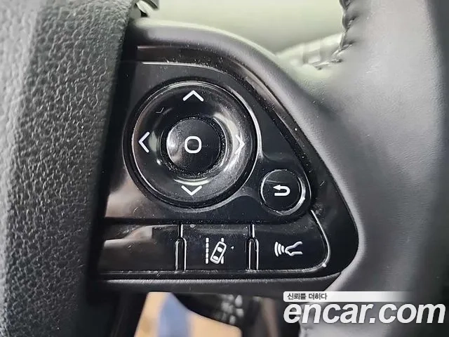 Toyota Prius 4th Generation id 2873306 из Кореи 9