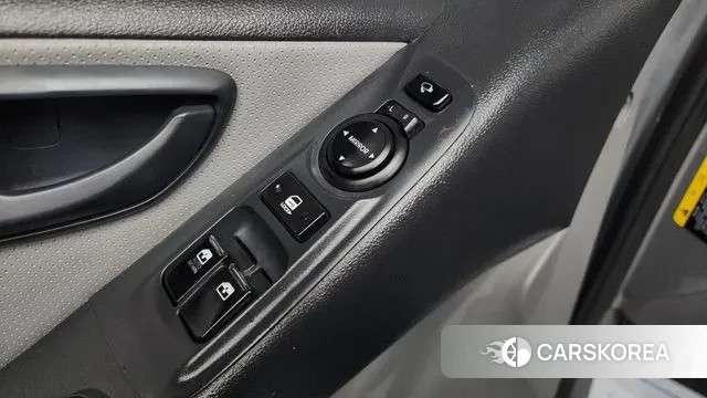 Hyundai The New Grand Starex id 3444735 из Кореи 9