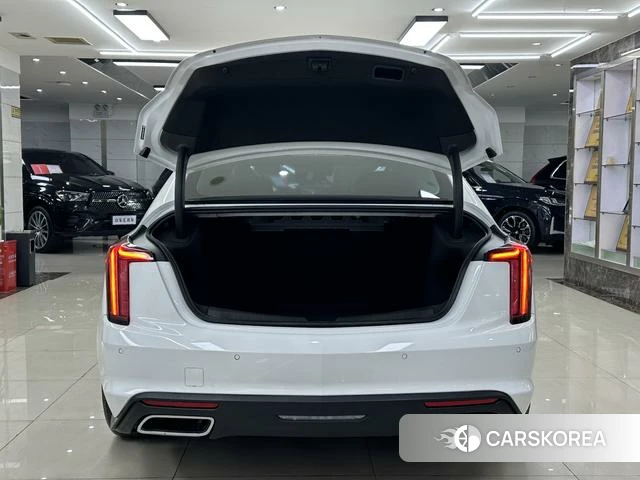 Cadillac CT5 id 4213359 из Китая 9