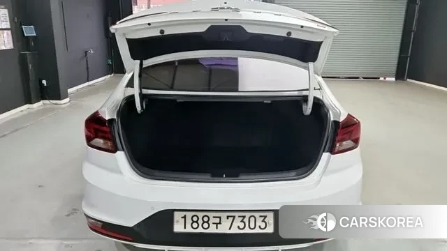 Hyundai The New Avante AD id 3390972 из Кореи 9