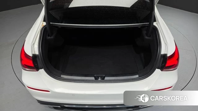 Mercedes-Benz A-Class W177 id 4302800 из Кореи 9
