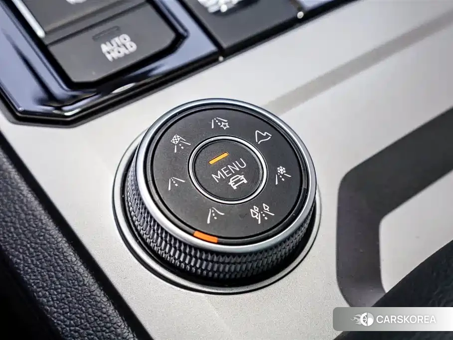 Volkswagen Touareg id 4570746 из Китая 9
