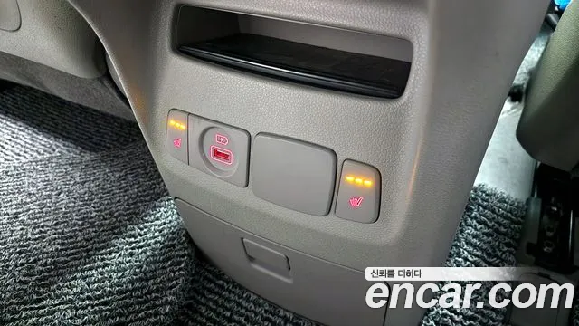 Kia The New Carnival id 2412089 из Кореи 9