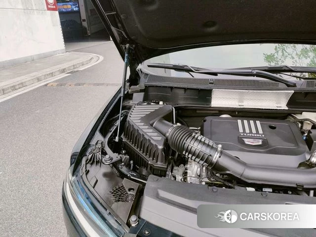 Cadillac XT6 id 3857941 из Китая 9