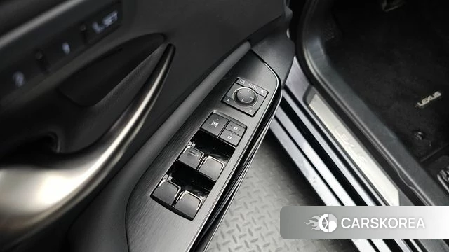 Lexus ES300h 7th generation id 4608430 из Кореи 9