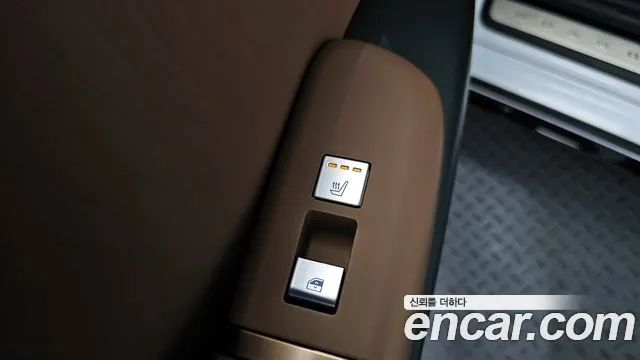 Hyundai Grandeur Hybrid (GN7) id 2738674 из Кореи 9