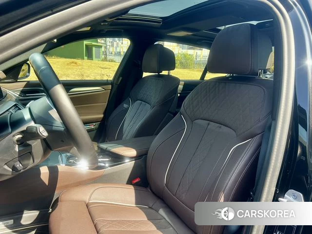 BMW 5 series PHEV id 4265746 из Китая 9