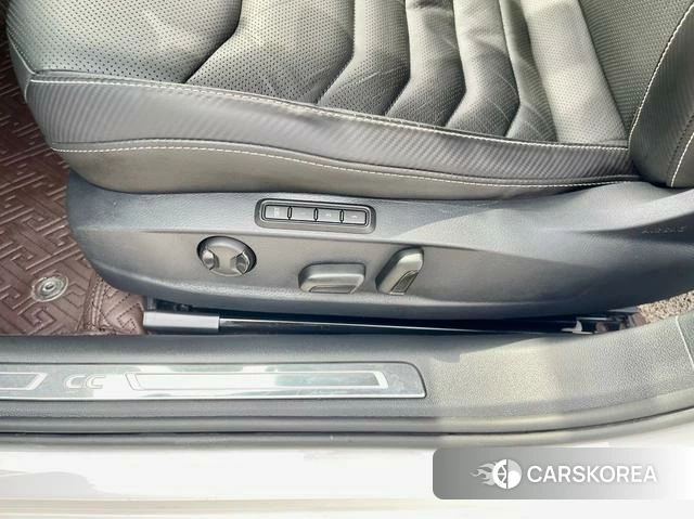 Volkswagen CC id 4210675 из Китая 9