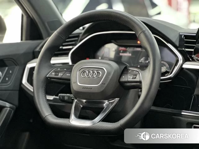 Audi Q3 id 4258685 из Китая 9