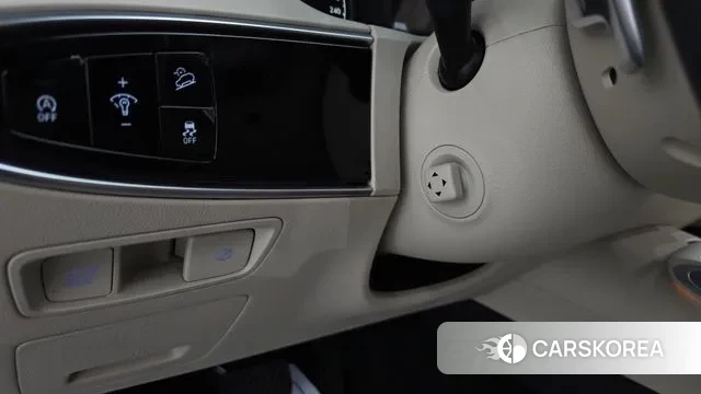 Genesis GV70 id 3524719 из Кореи 9