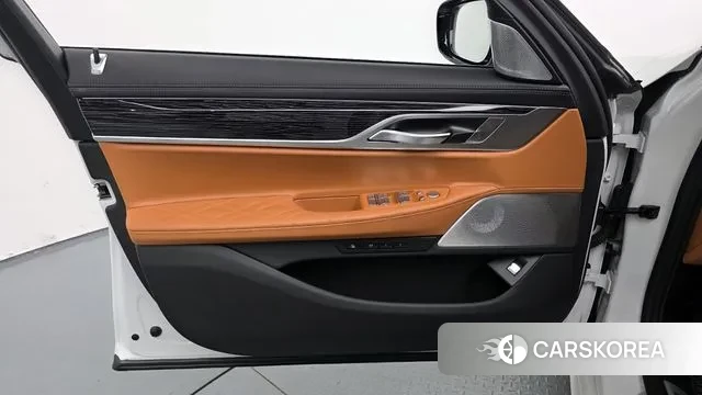 BMW 7 Series (G11) id 3058931 из Кореи 9