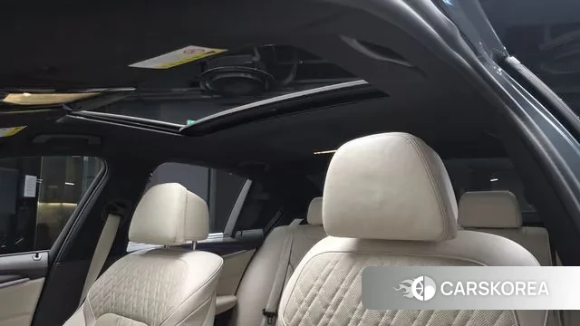 BMW 5 Series (G30) id 3039560 из Кореи 9