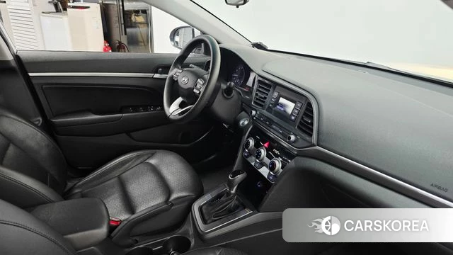 Hyundai The New Avante AD id 4525763 из Кореи 9