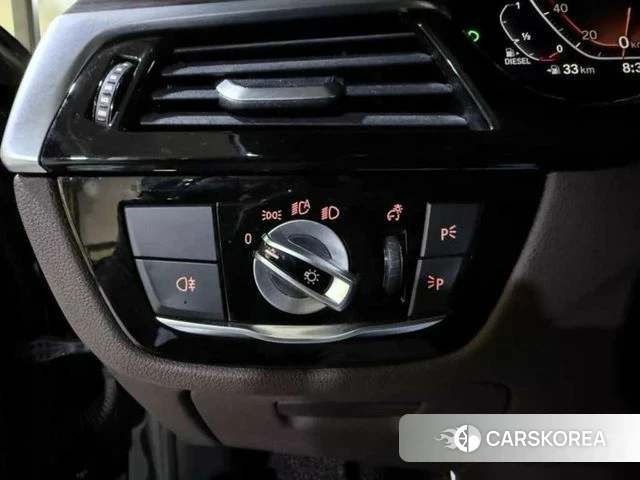 BMW 5 Series (G30) id 4338534 из Кореи 9