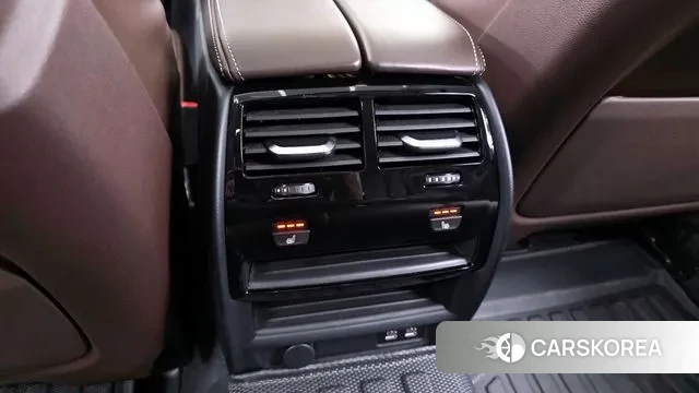 BMW 5 Series (G30) id 3615320 из Кореи 9