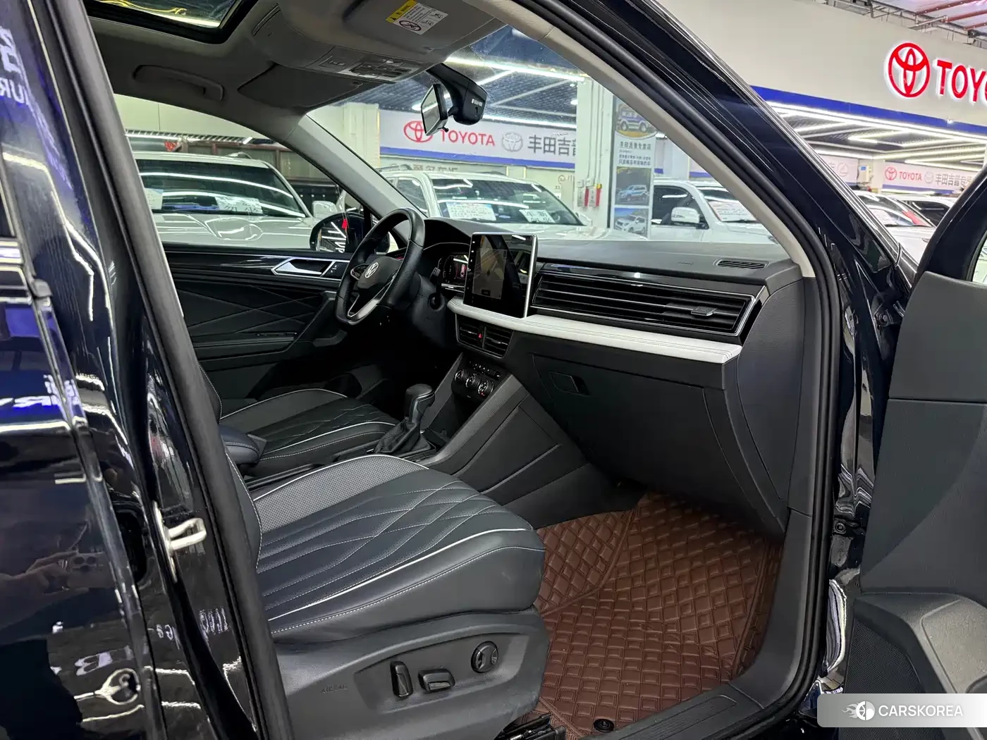 Volkswagen Tiguan L id 4589226 из Китая 9