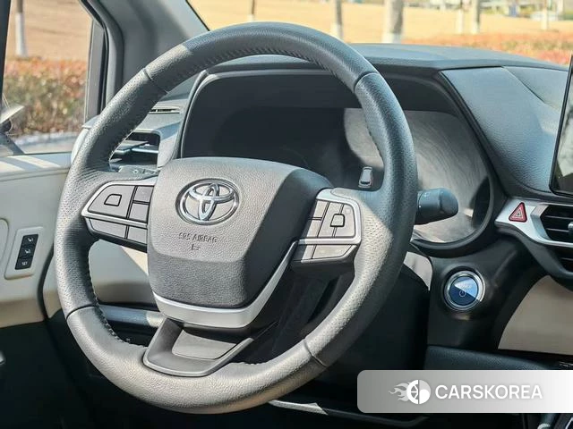 Toyota Grevia id 4290297 из Китая 9
