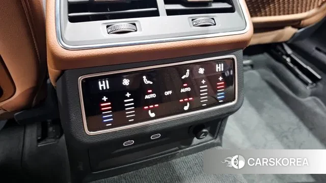 Audi A6 (C8) id 3529874 из Кореи 9