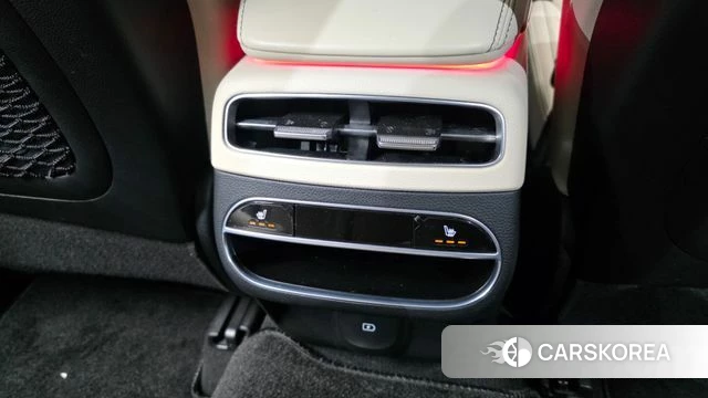 Genesis GV70 id 4186422 из Кореи 9