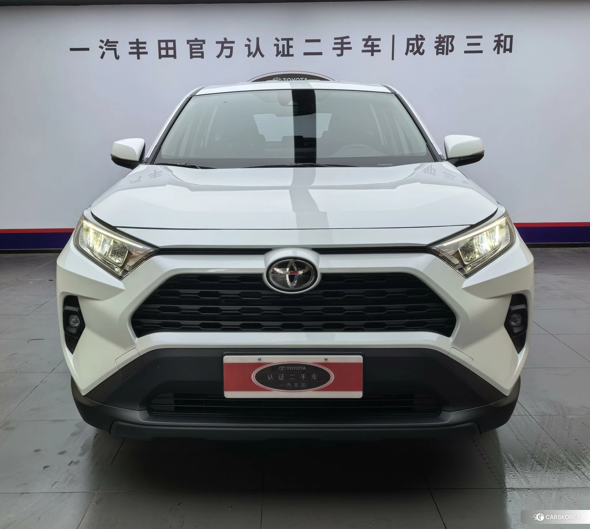 Toyota RAV4 id 4515004 из Китая 9