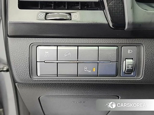 Ssangyong Rexton Sports Cannes id 4356374 из Кореи 9