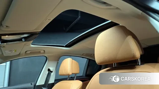 BMW 5 Series (G30) id 3022331 из Кореи 9