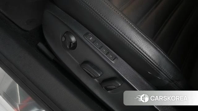 Volkswagen The New Passat id 3942860 из Кореи 9