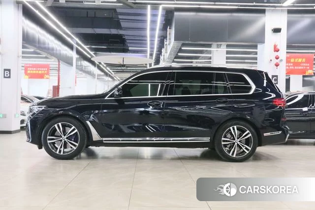 BMW X7 id 4271660 из Китая 9