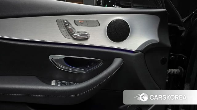 Mercedes-Benz E-Class W213 id 3860211 из Кореи 9