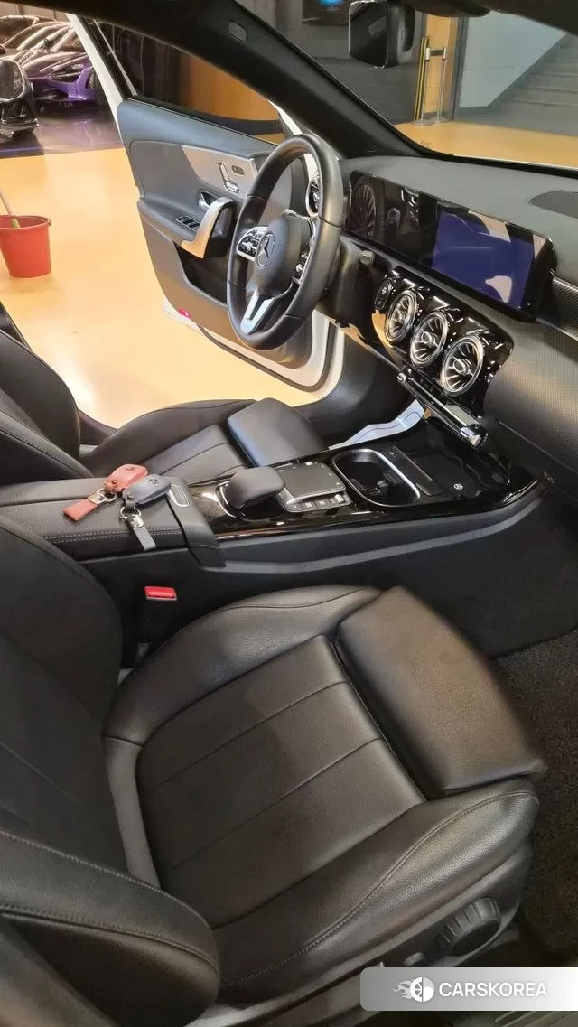 Mercedes-Benz A-Class W177 id 3519459 из Кореи 9
