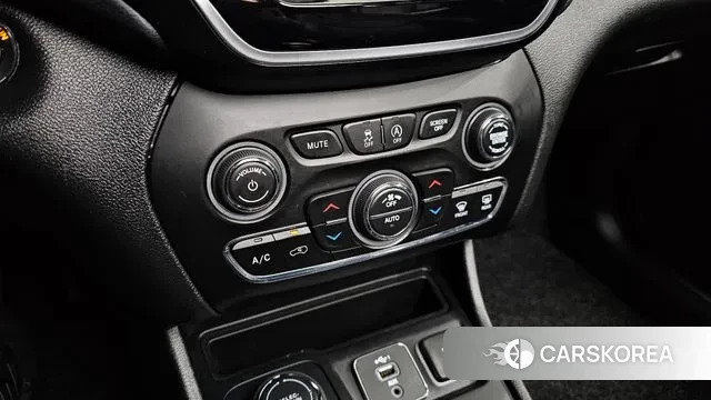 Jeep Cherokee (KL) id 3561892 из Кореи 9