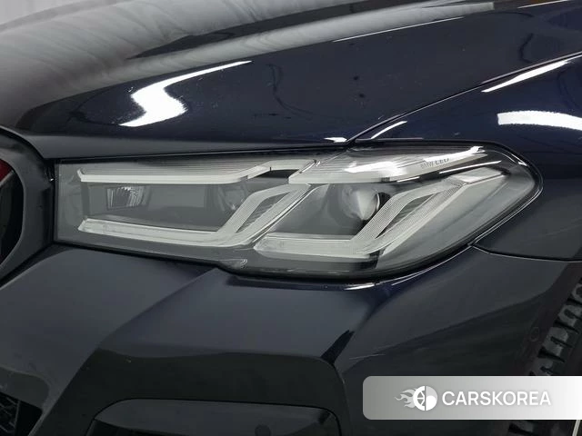 BMW 5 series PHEV id 4261313 из Китая 9