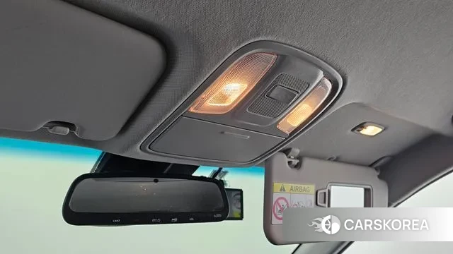 Kia Niro EV id 3422060 из Кореи 9