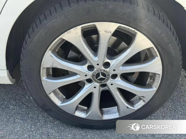 Mercedes-Benz E-Class W213 id 4344828 из Кореи 9