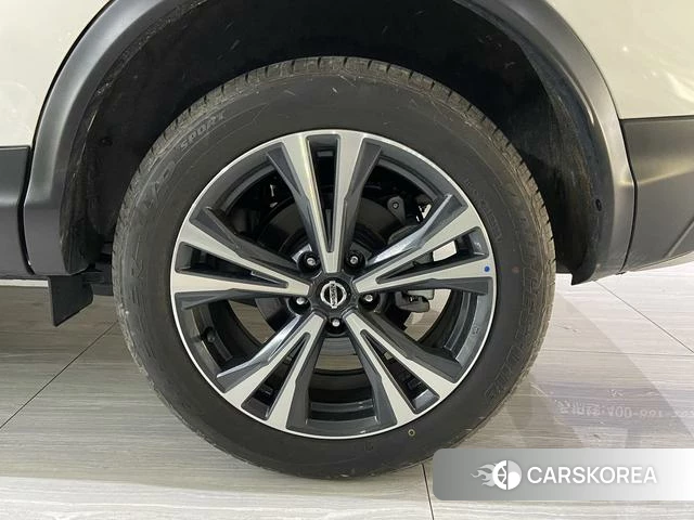 Nissan Qashqai id 4278372 из Китая 9