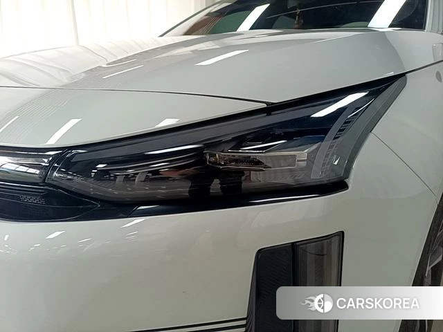 Geely Galaxy Galaxy L6 id 4212379 из Китая 9