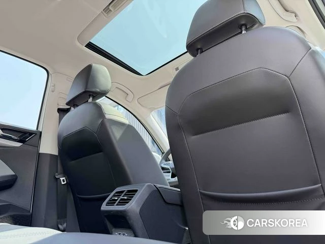 Volkswagen Bora id 4260168 из Китая 9