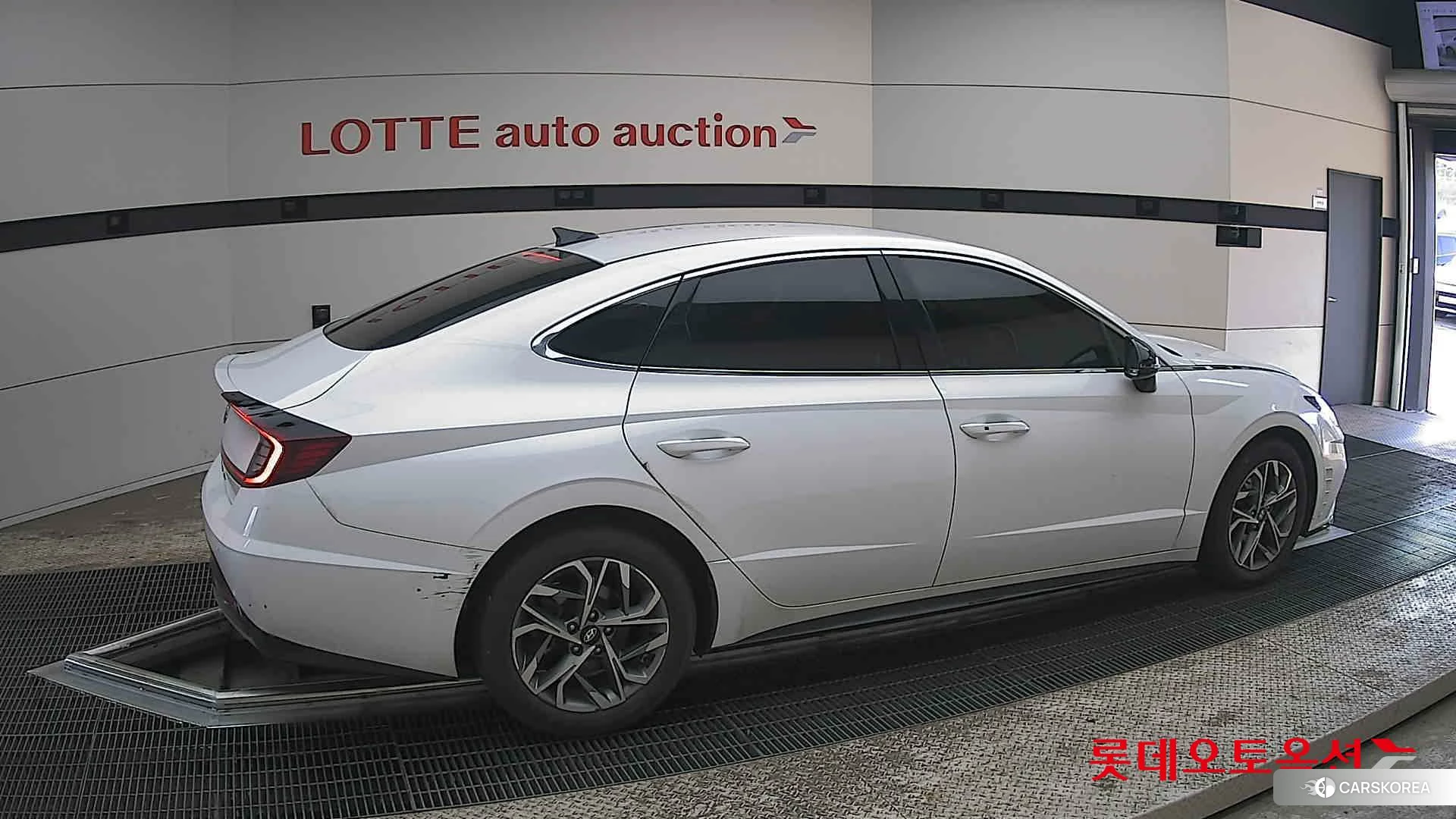 Hyundai Sonata id 3882026 из Кореи 9