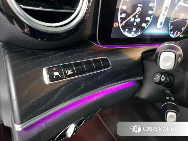Mercedes-Benz E-Class W213 id 4491089 из Кореи 9