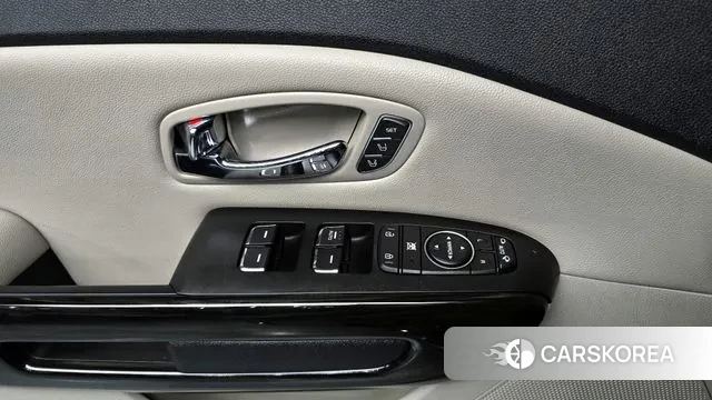 Kia The New Carnival id 2886249 из Кореи 9