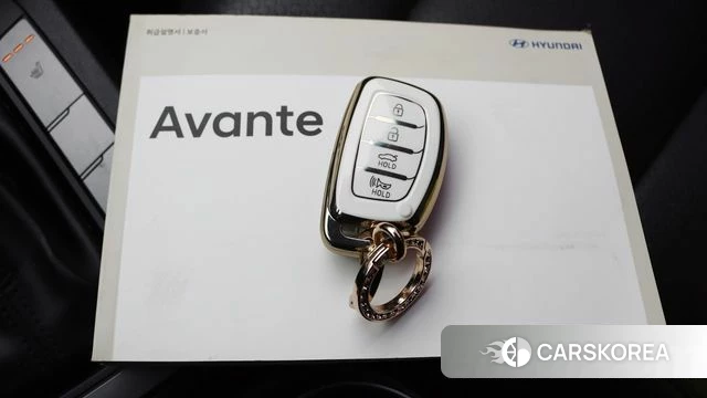 Hyundai Avante AD id 3829201 из Кореи 9