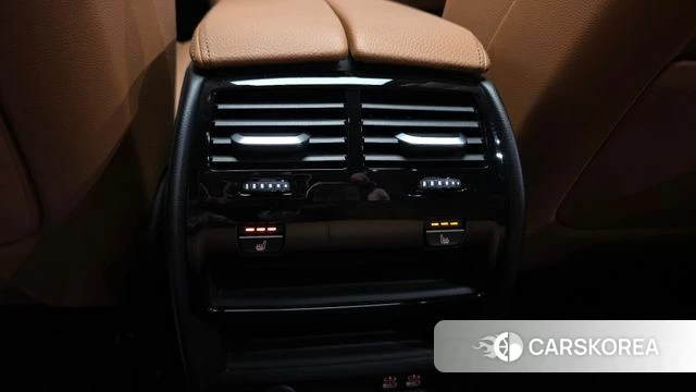 BMW 5 Series (G30) id 4528571 из Кореи 9