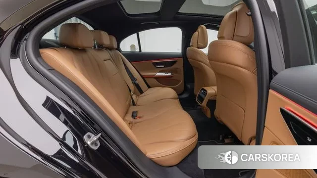 Mercedes-Benz E-Class W214 id 2857586 из Кореи 9