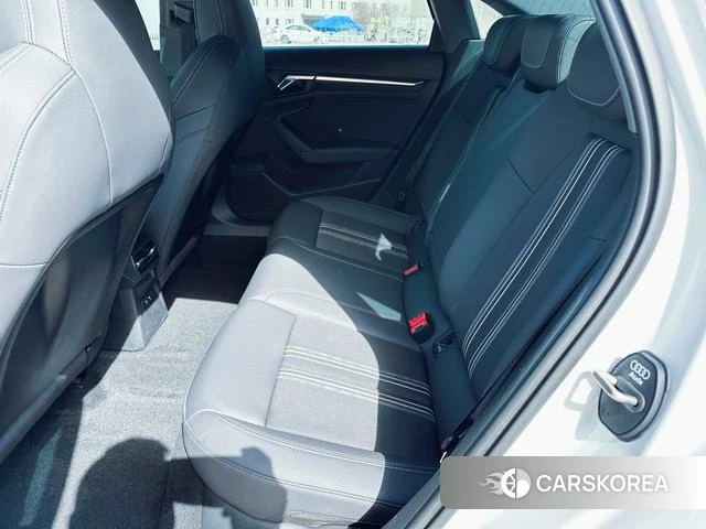 Audi A3 id 4368132 из Китая 9